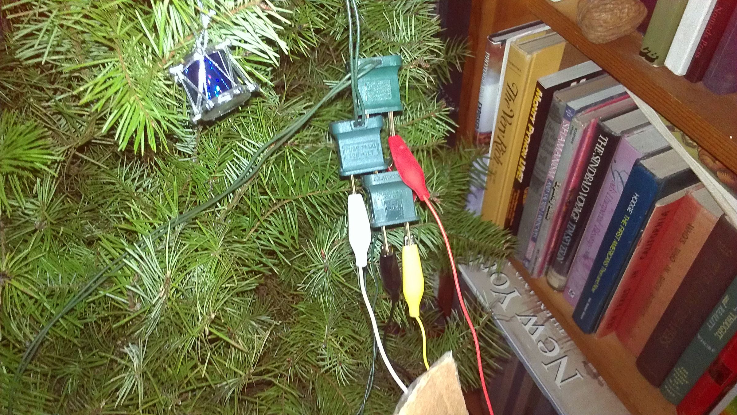 Simple DIY Christmas Light Controller 12 Steps Instructables