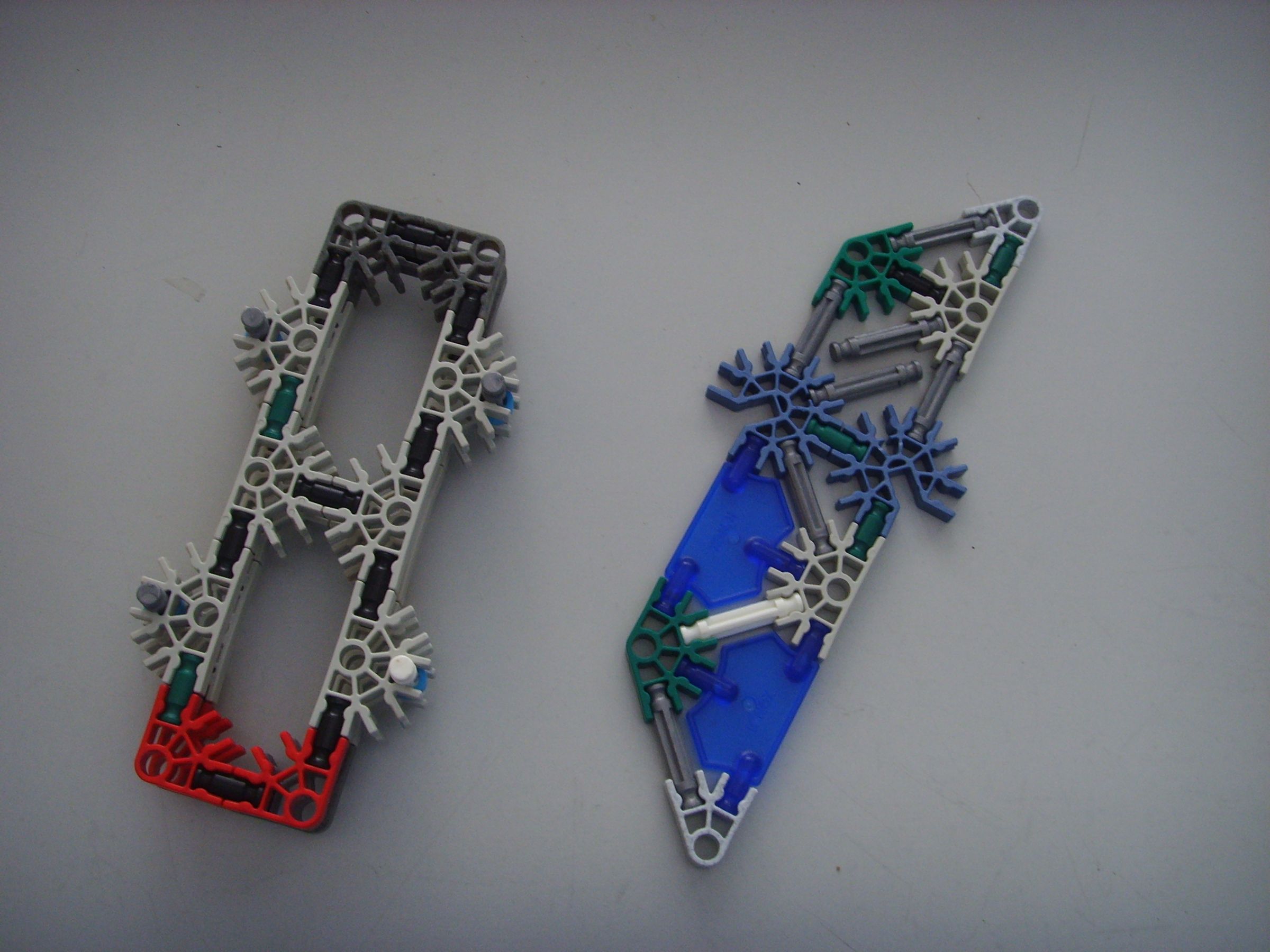 Knex Knife and Holder