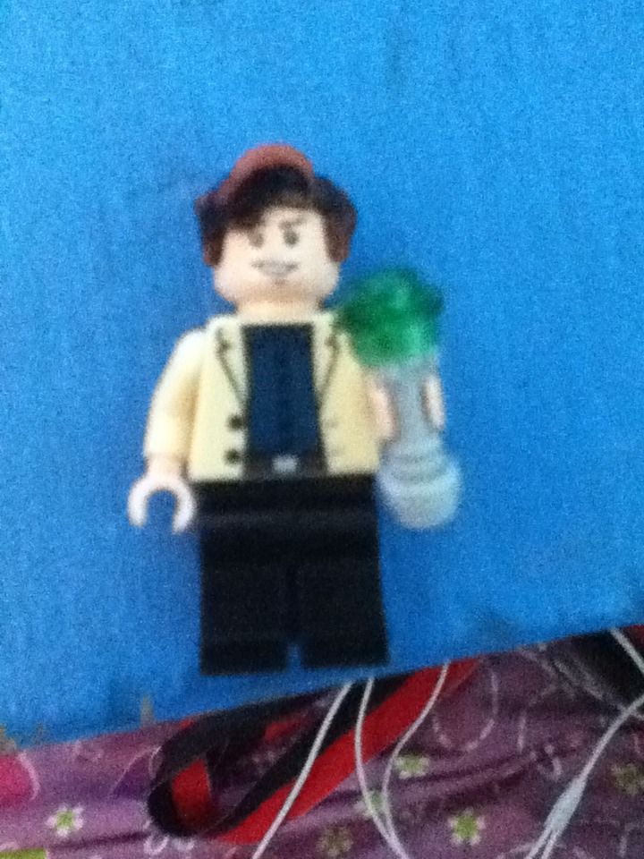 11 Doctor in Lego