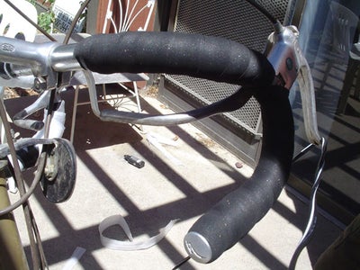 Padded Road Bike Handlebars on the Cheap!