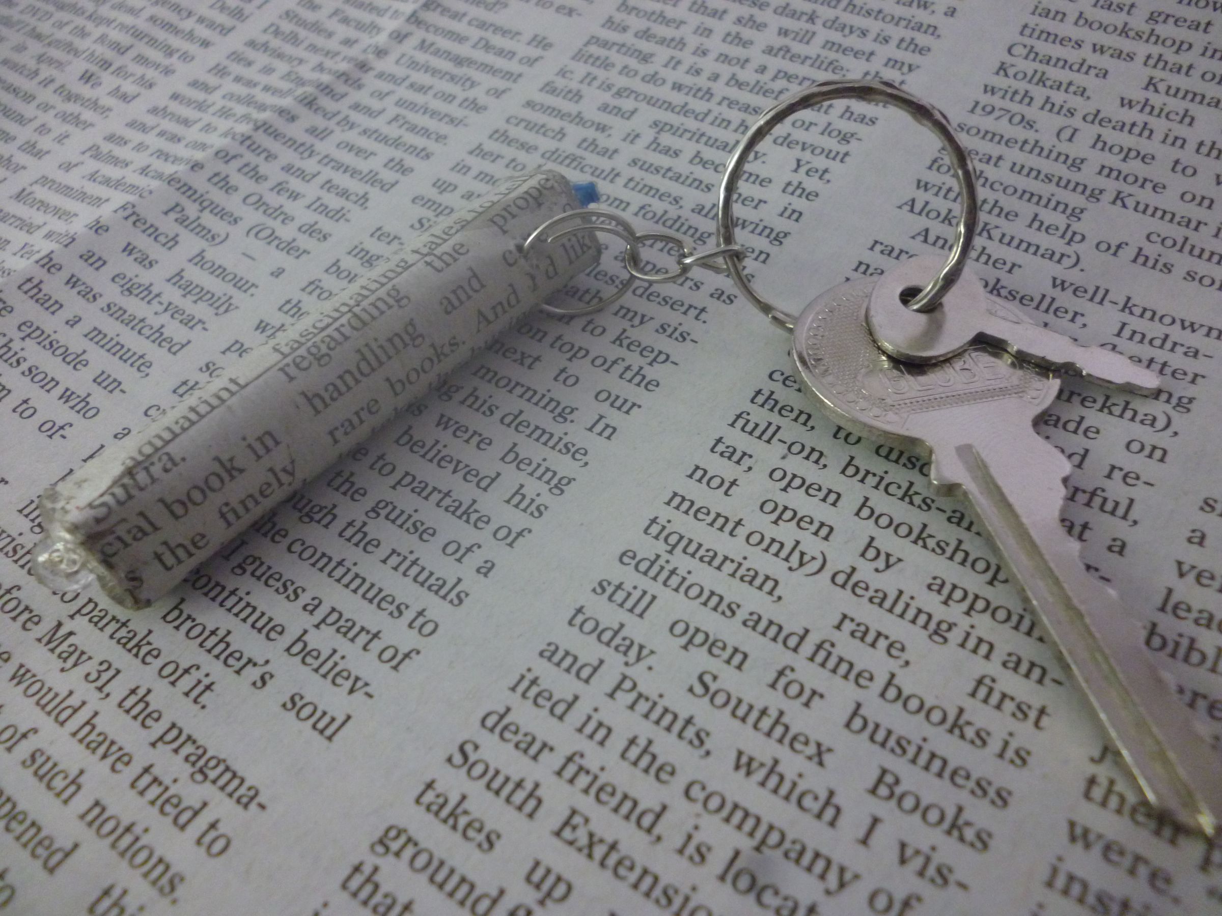 Simple Key Chain Torch and Mini Desktop Lamp.