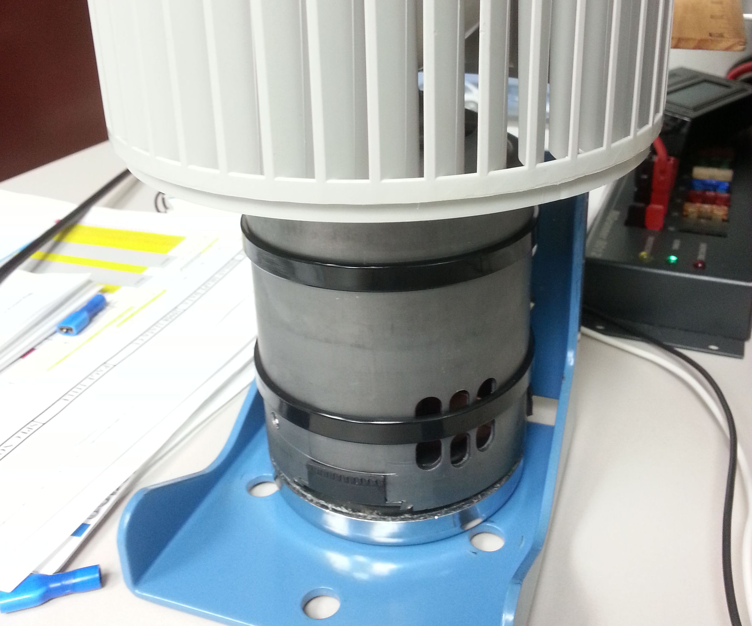 DESK FAN
