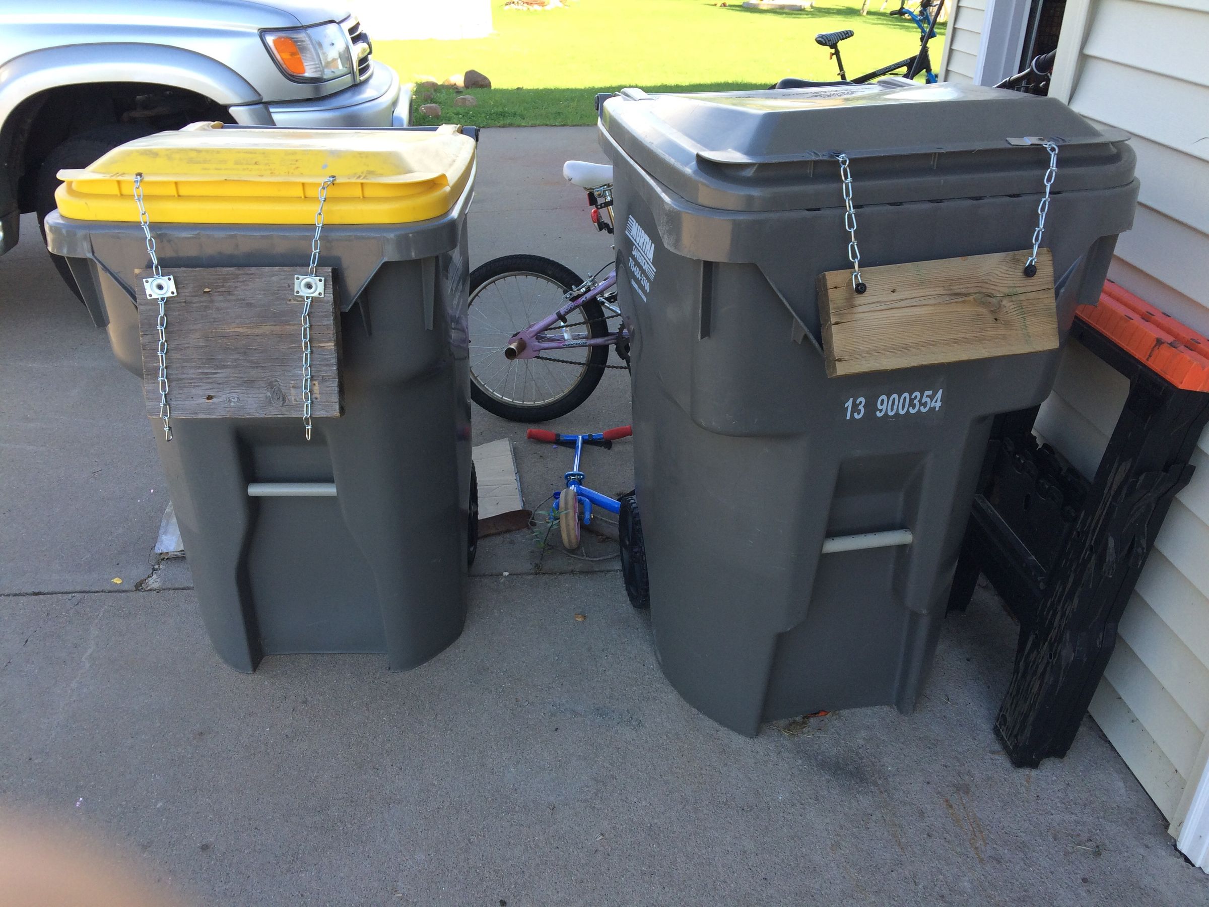 Wind Proof Your Trash Can 3 Steps Instructables