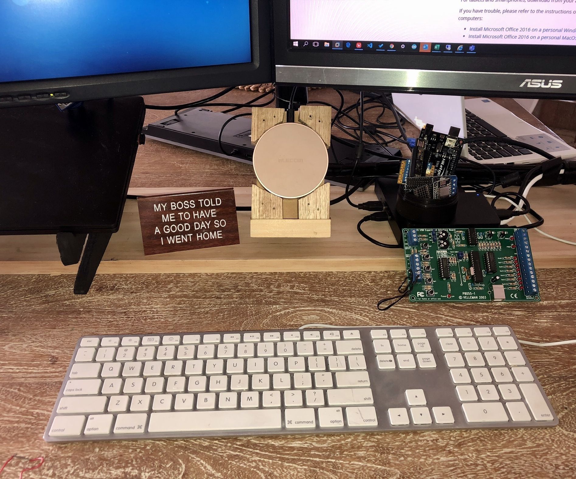 WFH Phone Display and Charger