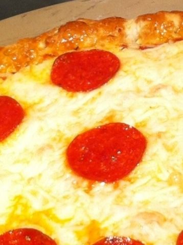 Pretzel Pizza