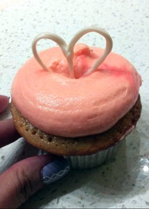 Moussing the Cupcakes