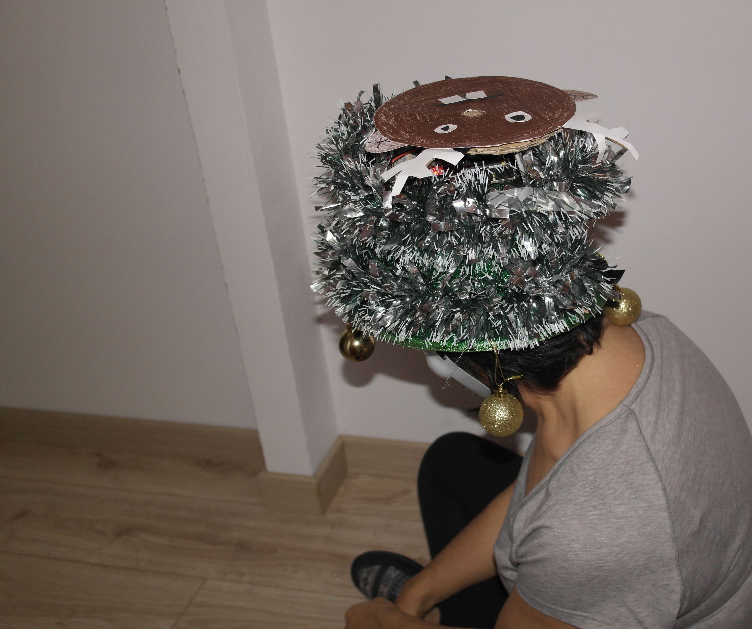  Arduino Christmas Hat 