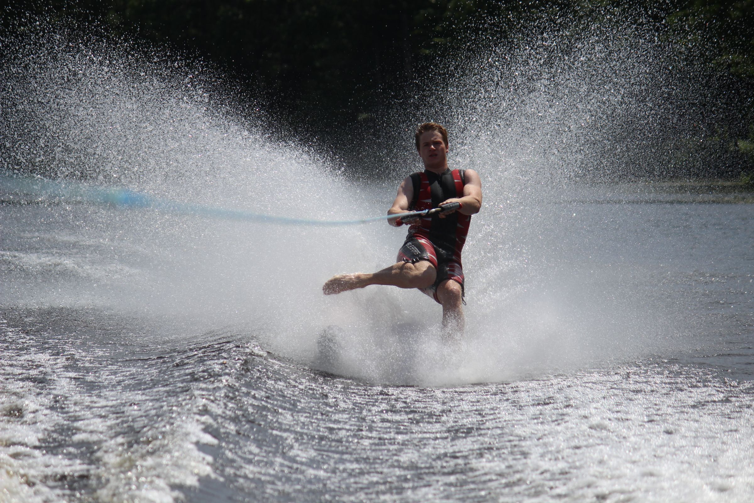 How to Barefoot Waterski 8 Steps (with Pictures) Instructables