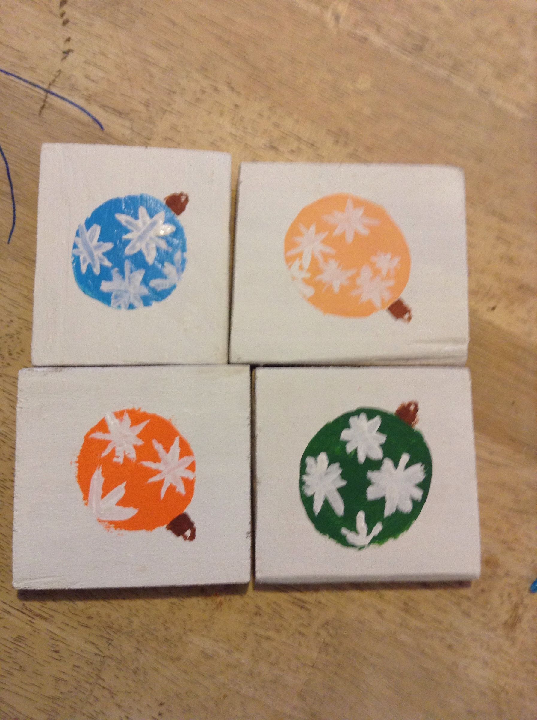 Wooden Holiday Ornaments 