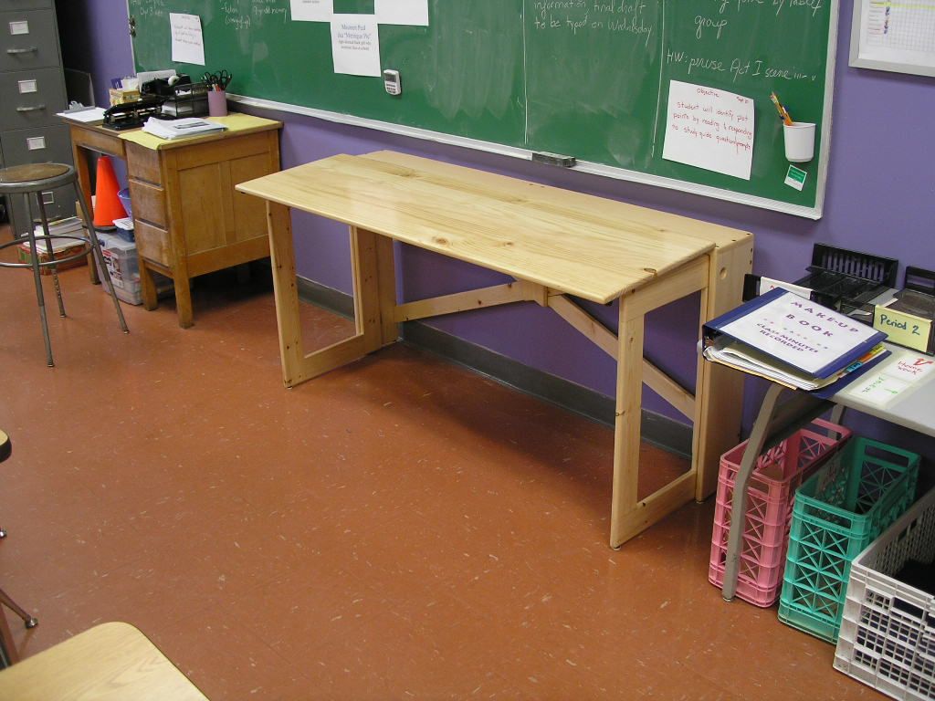 MORE NOMAD FURNITURE: a Folding Desk