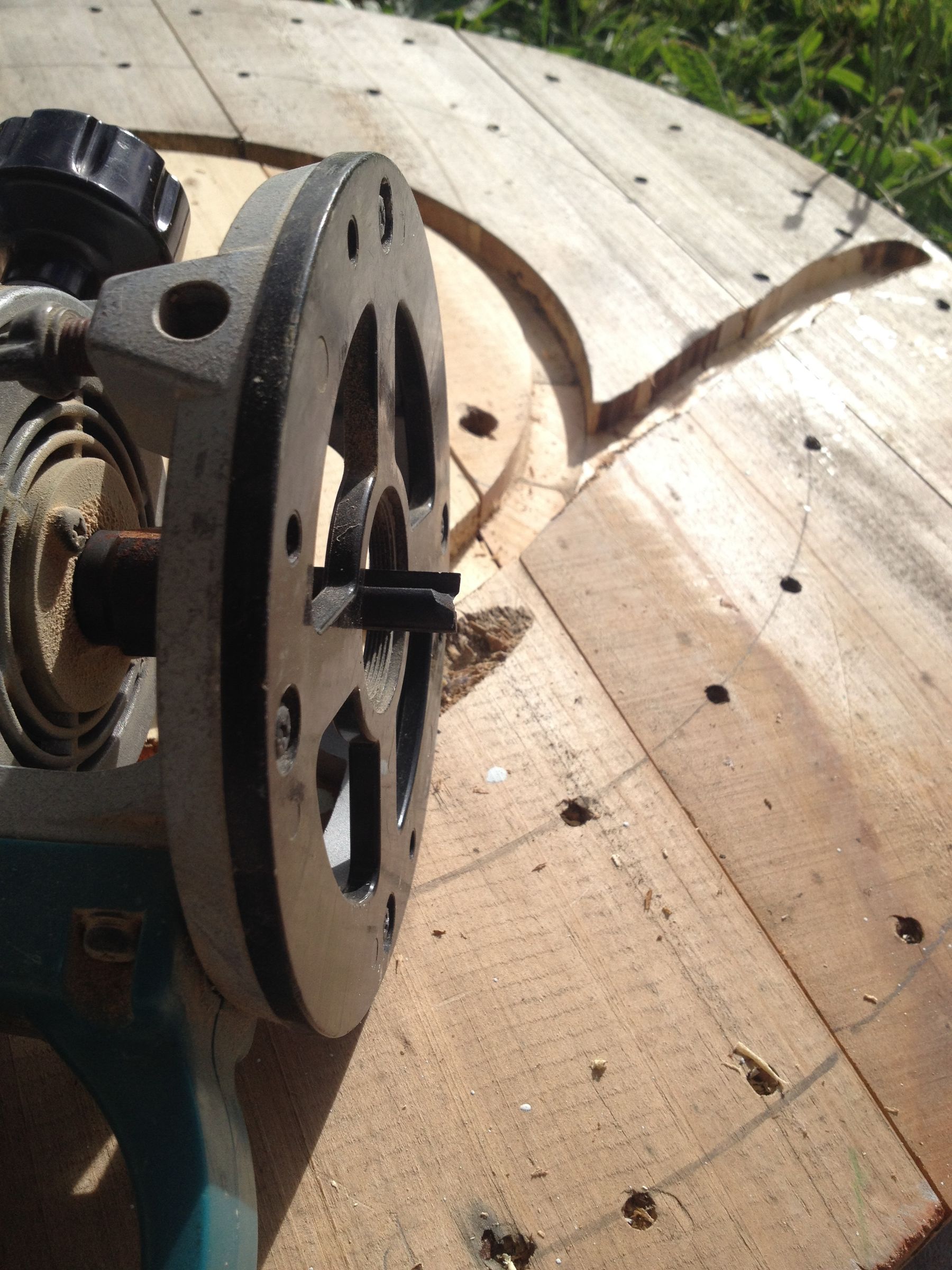 DIY Cable Drum Rocking Chair 10 Steps (with Pictures) Instructables