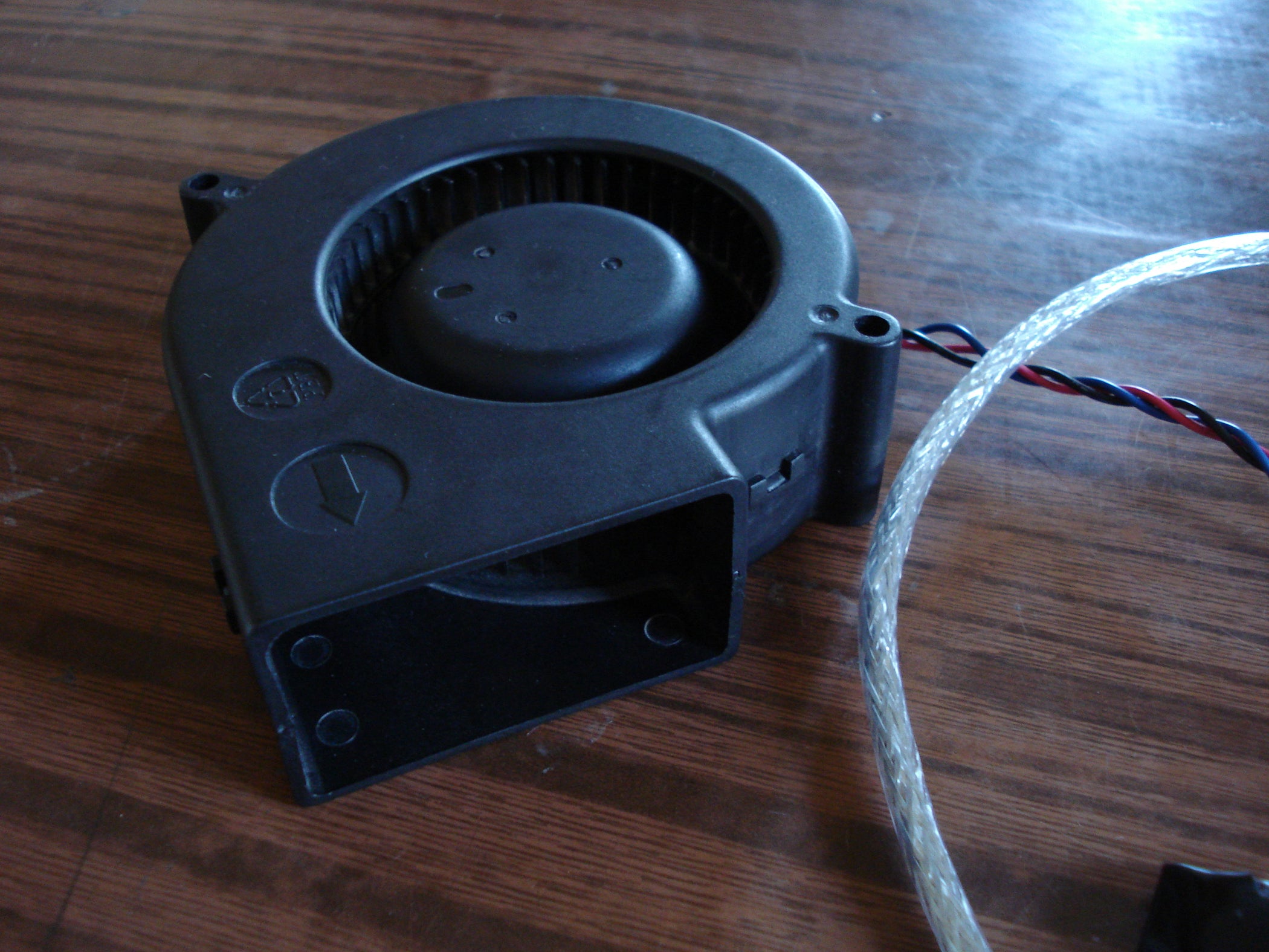 USB Powered Cooling Fan for Laptops 6 Steps Instructables
