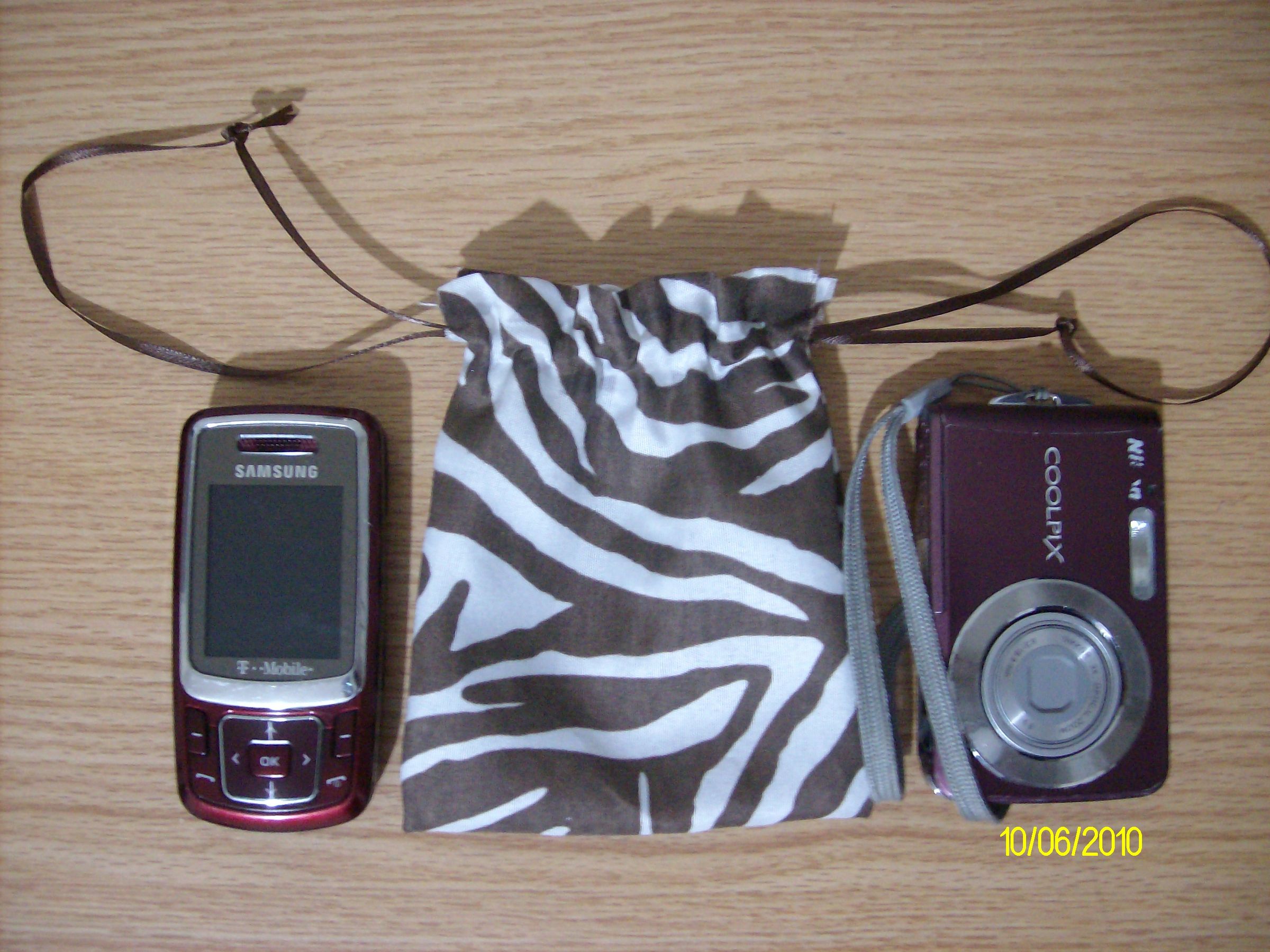 How to Make a Simple Draw String Pouch--no Sewing Required!