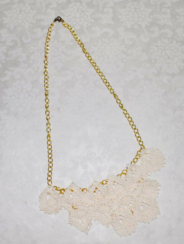 Lace and Chain Necklace
