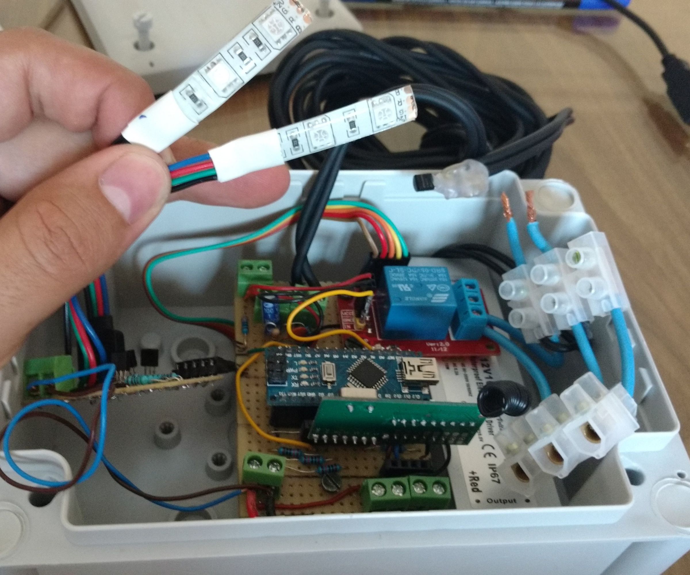 Hot Water Pump Recirculating Control System in a Solar Thermal Plate