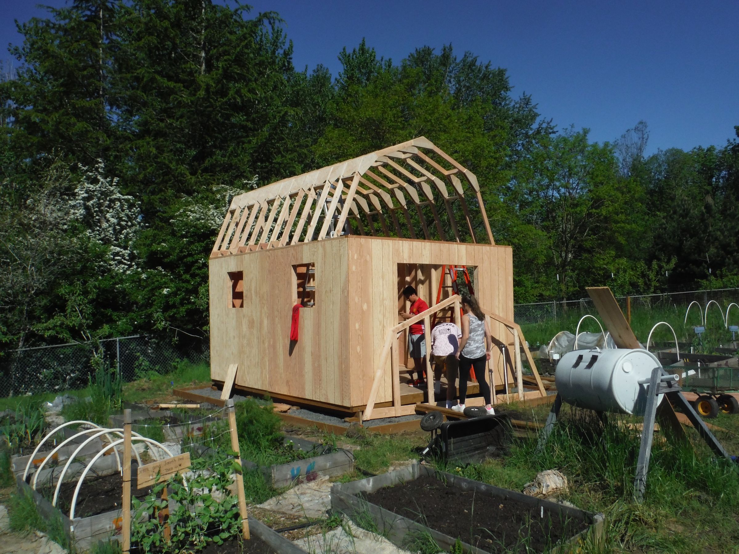 12'x16' Mini-Barn/Shed With Gambrel Roof : 38 Steps (with Pictures ...