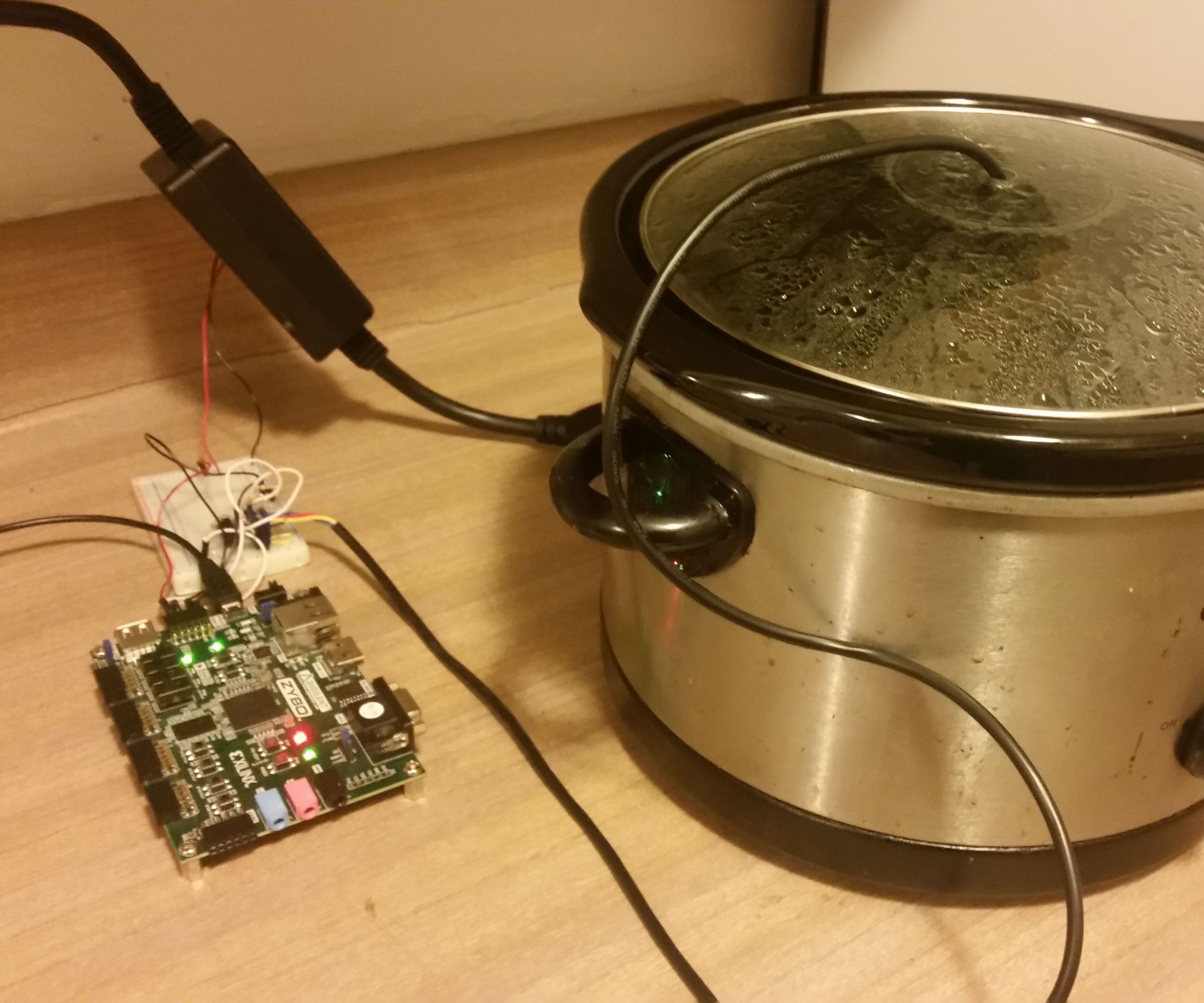 Sous Vide Cooker With Zybo Board