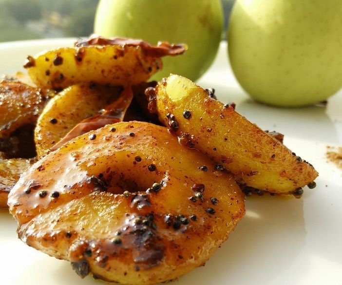 Khatta Mitha Apple Vegetable