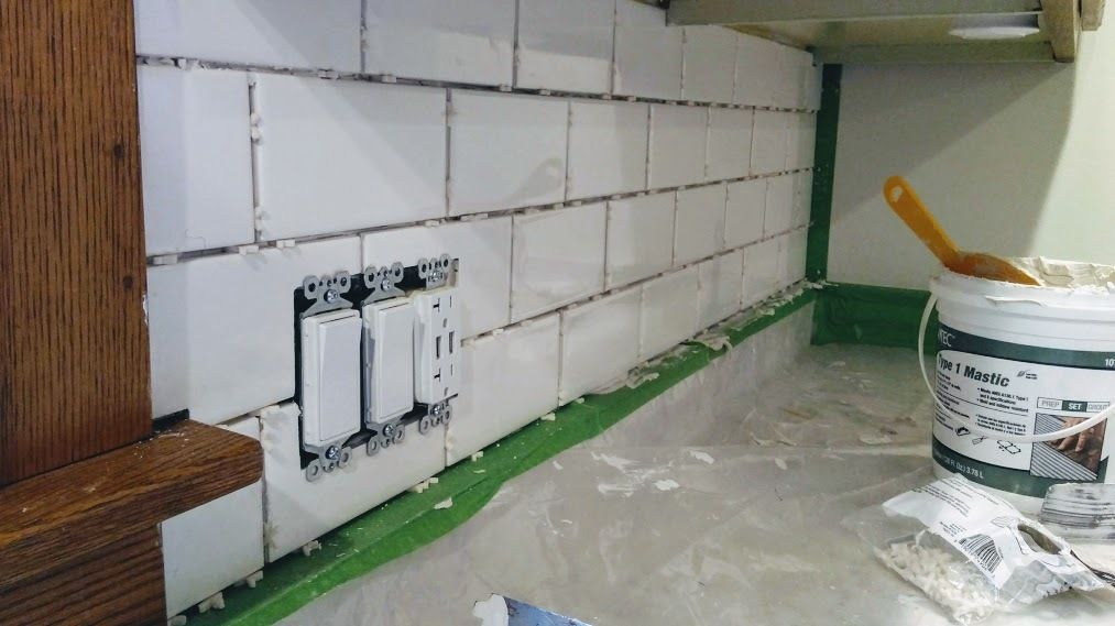 Tile Backsplash 10 Steps (with Pictures)