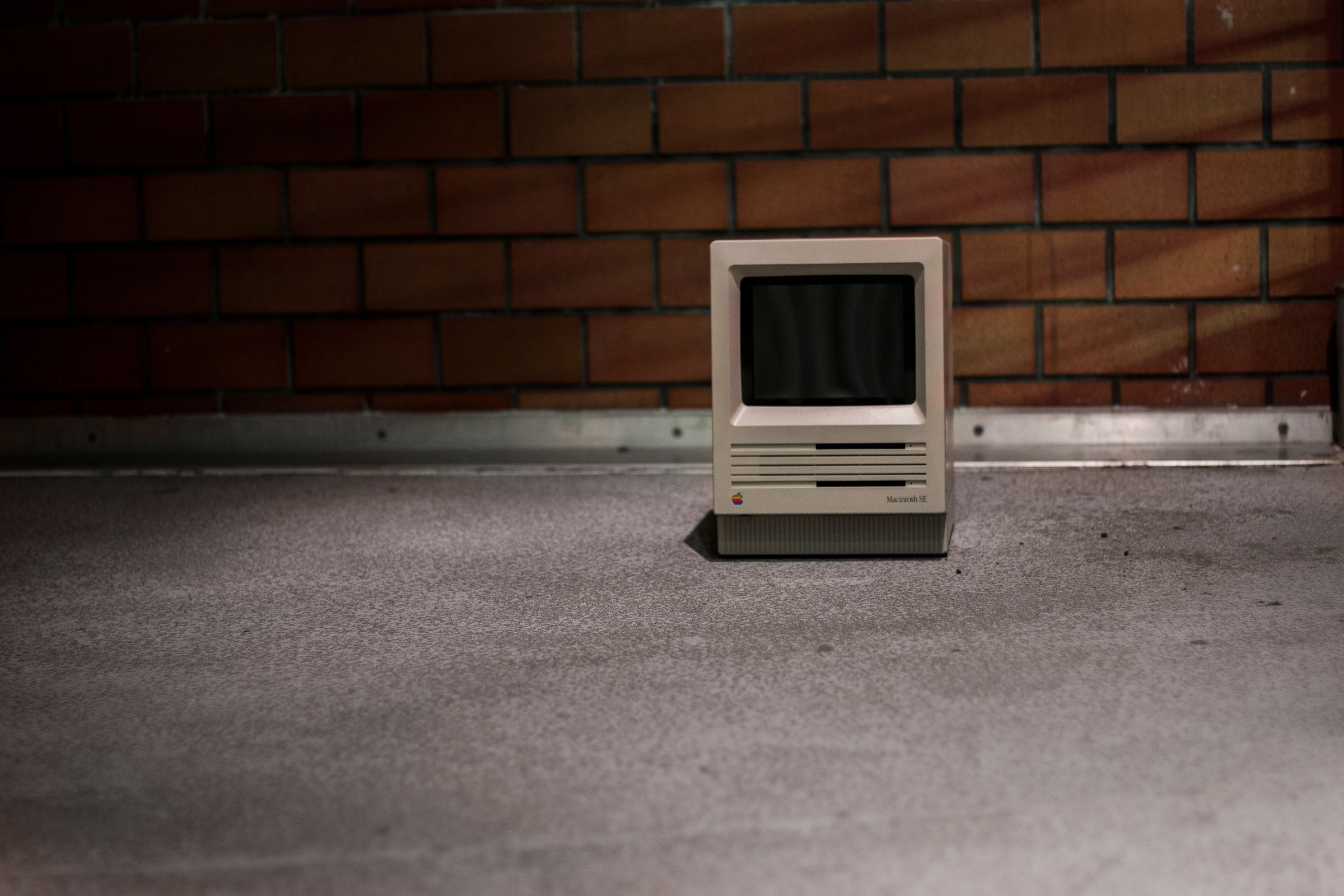 IPad Mini Inside of a Macintosh SE Retro Old Classic 5 Steps (with Pictures) Instructables