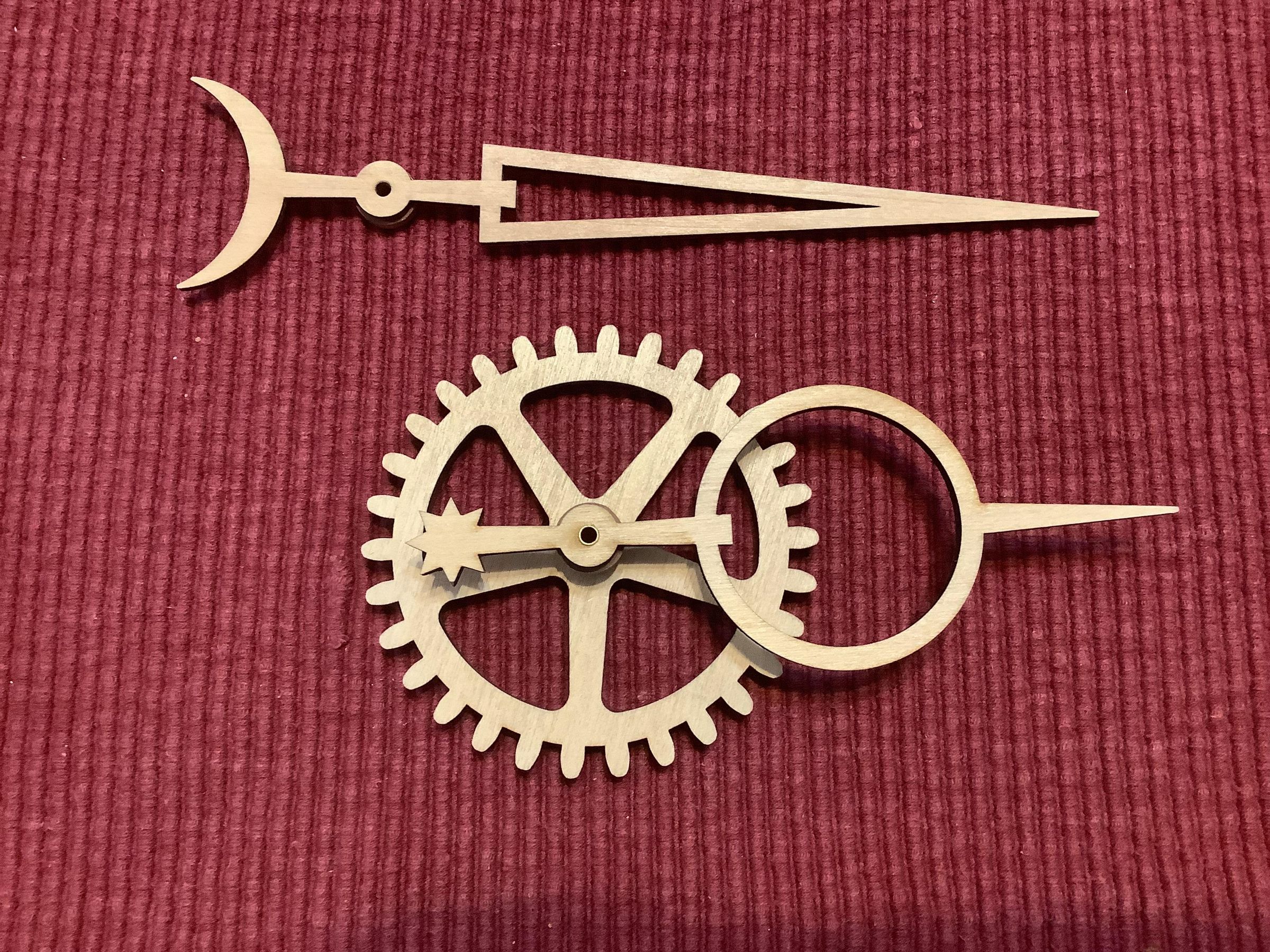 Eclipse an Impulsed Wooden Gear Clock DXF Files