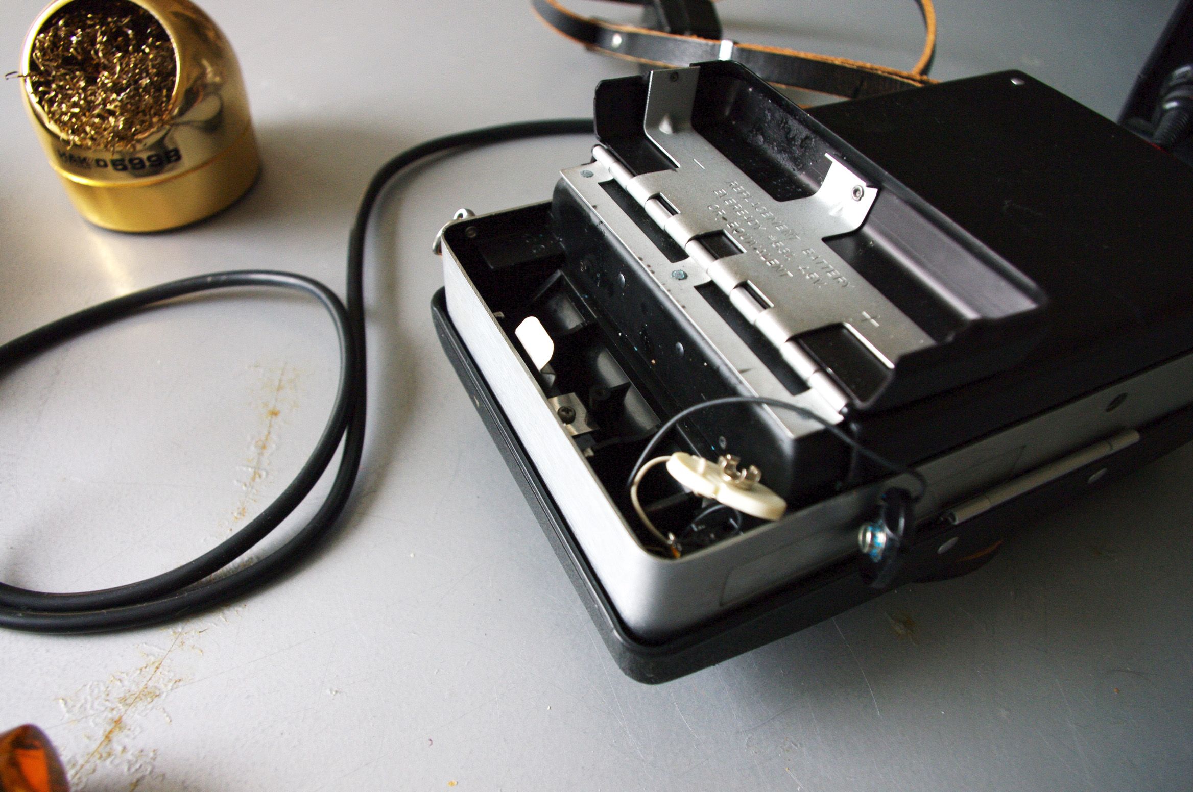 Resurrect a Polaroid Land Camera : 32 Steps (with Pictures) - Instructables