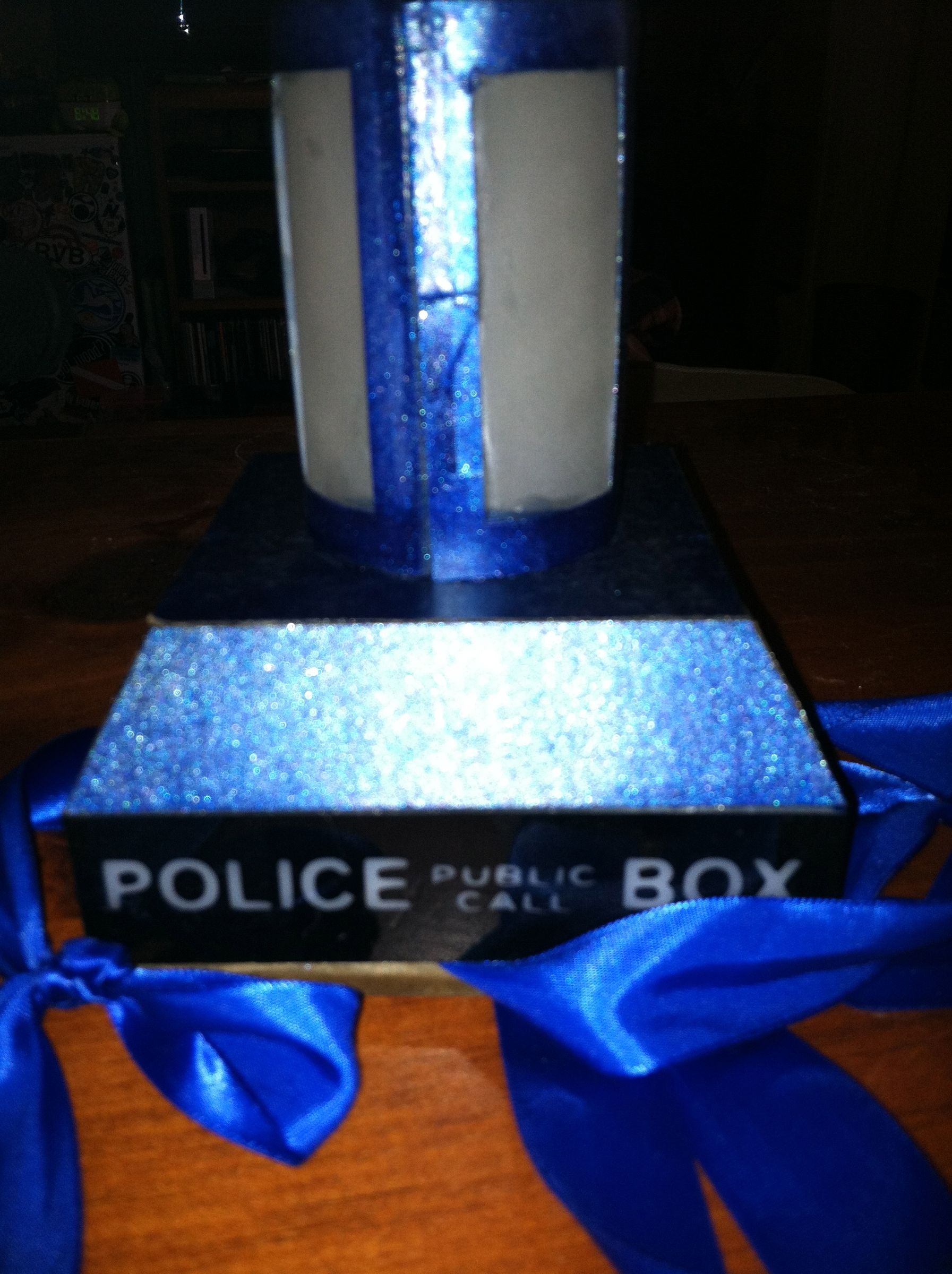 Make a Dr. Who TARDIS Tea Party Hat