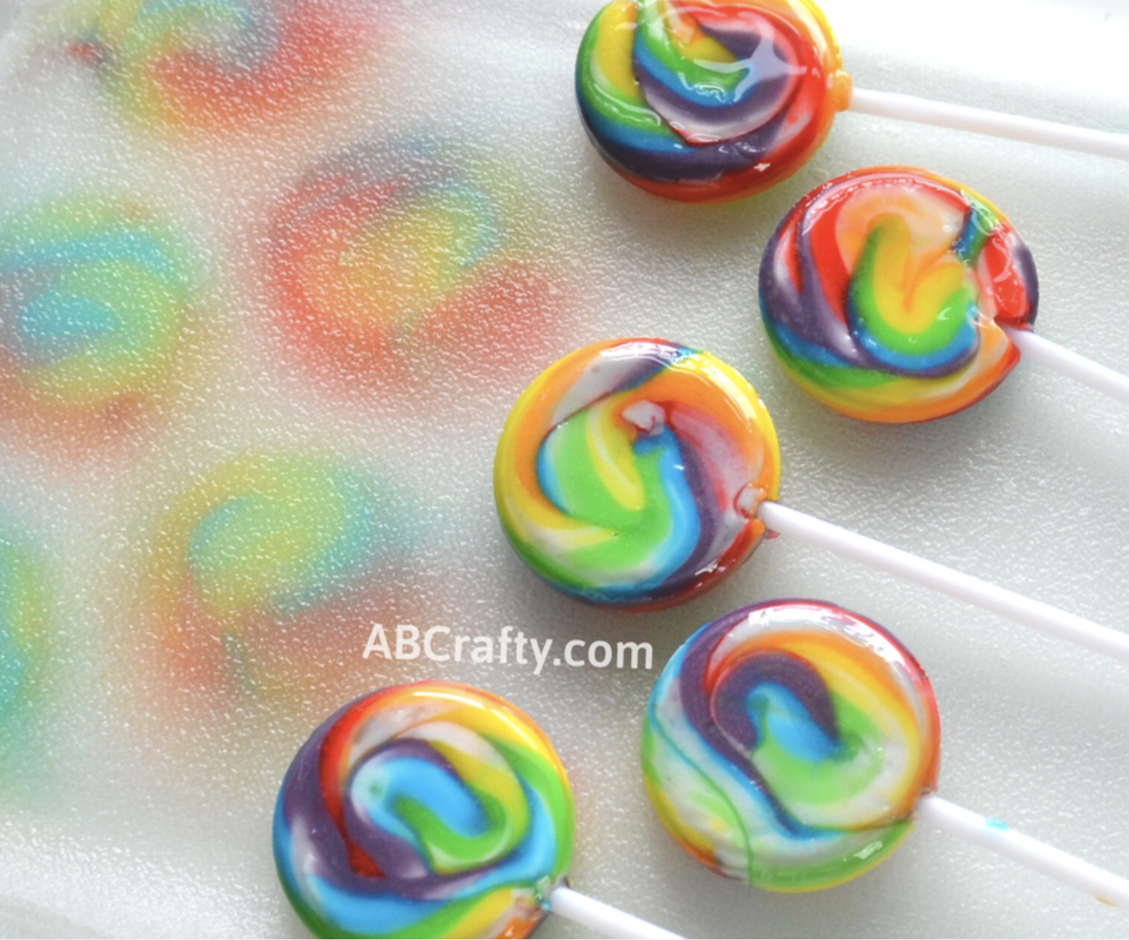 Dyeing Silk With Lollipops