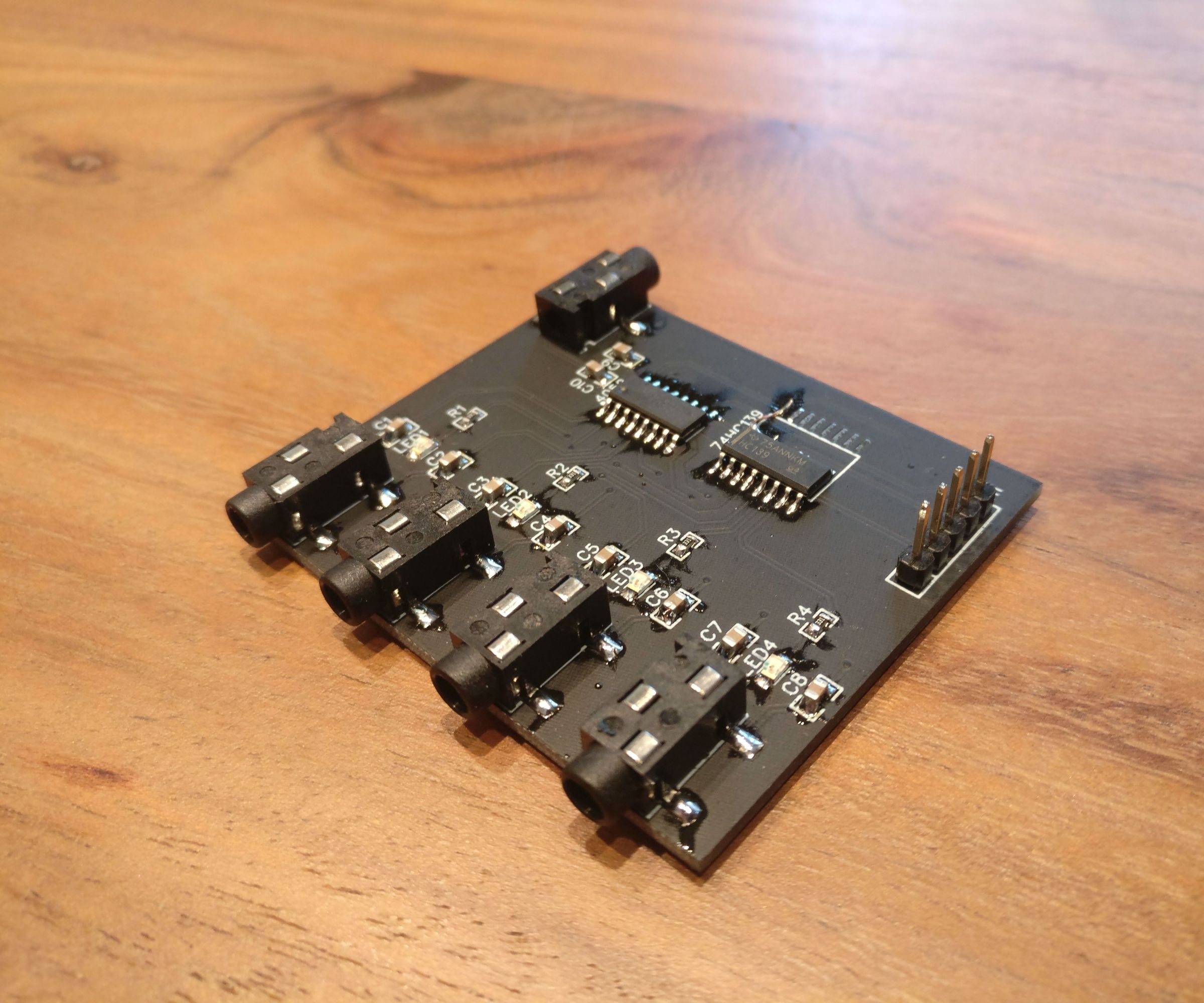 Audio Switcher (Arduino)