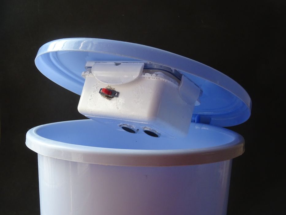 Smart Garbage Monitoring System Using Internet of Things (IOT) : 18 ...