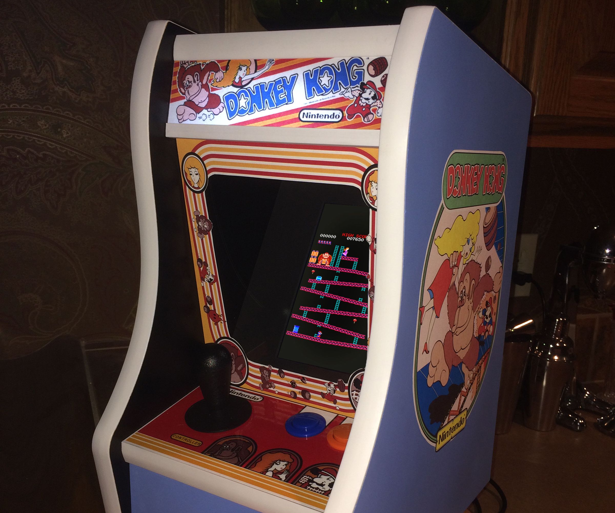 Donkey Kong Bartop Arcade Powered by RPi