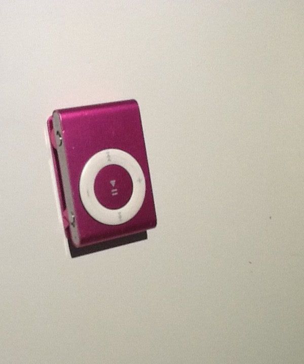How to Take Apart an IPod Shuffle 