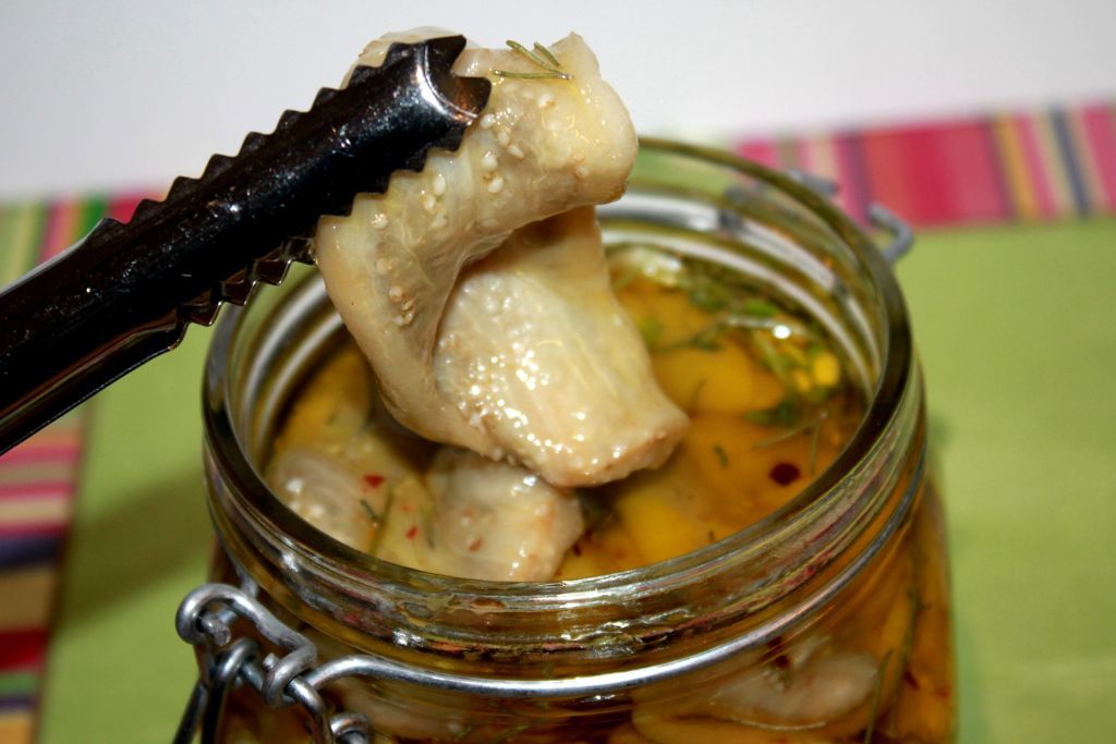 Melanzane Sott'Olio ~ Eggplants in Oil