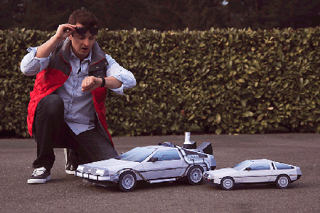 DeLorean BTTF Inspired Papercraft
