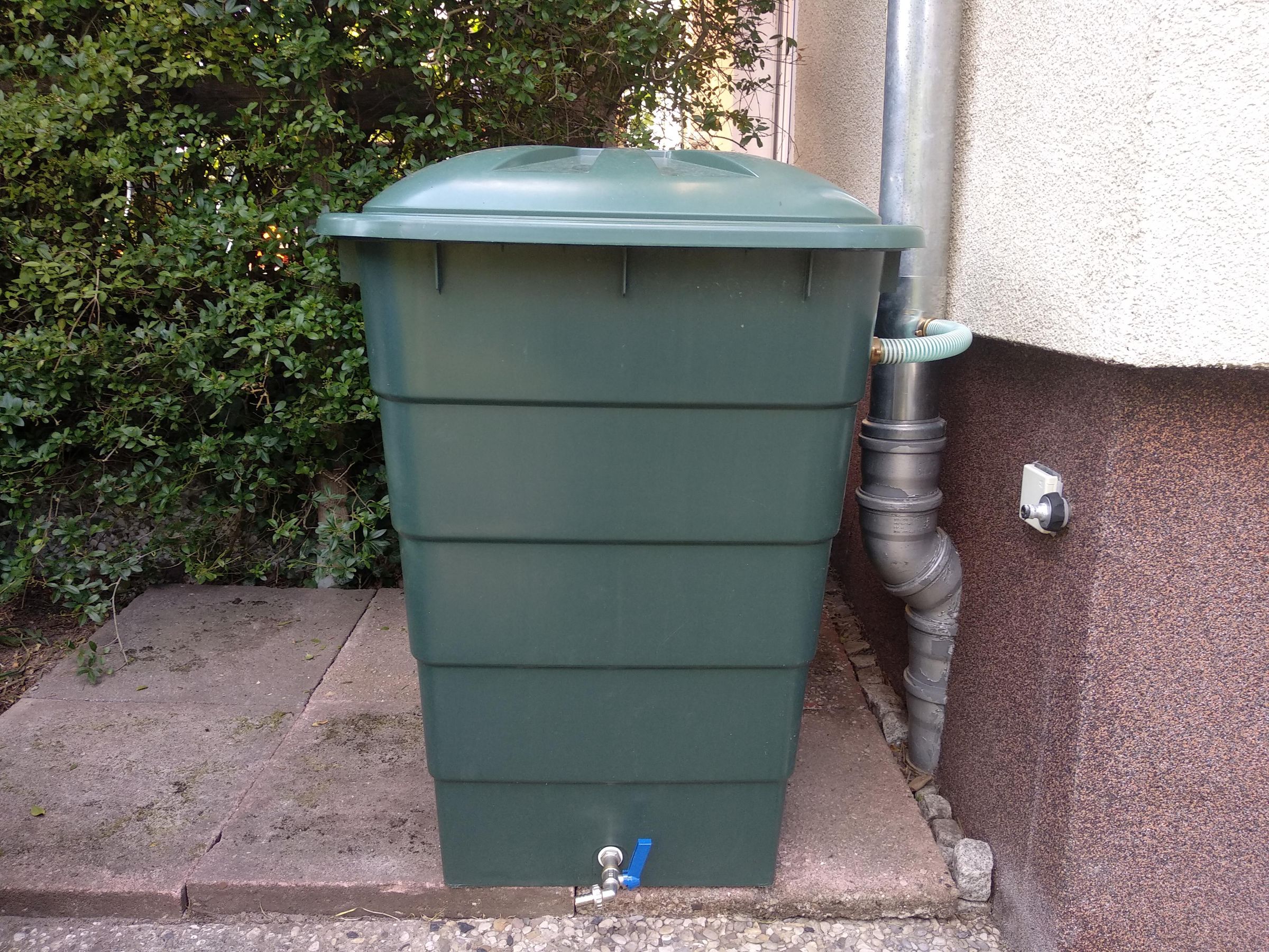 How to Set Up a Rain Barrel 8 Steps (with Pictures) Instructables