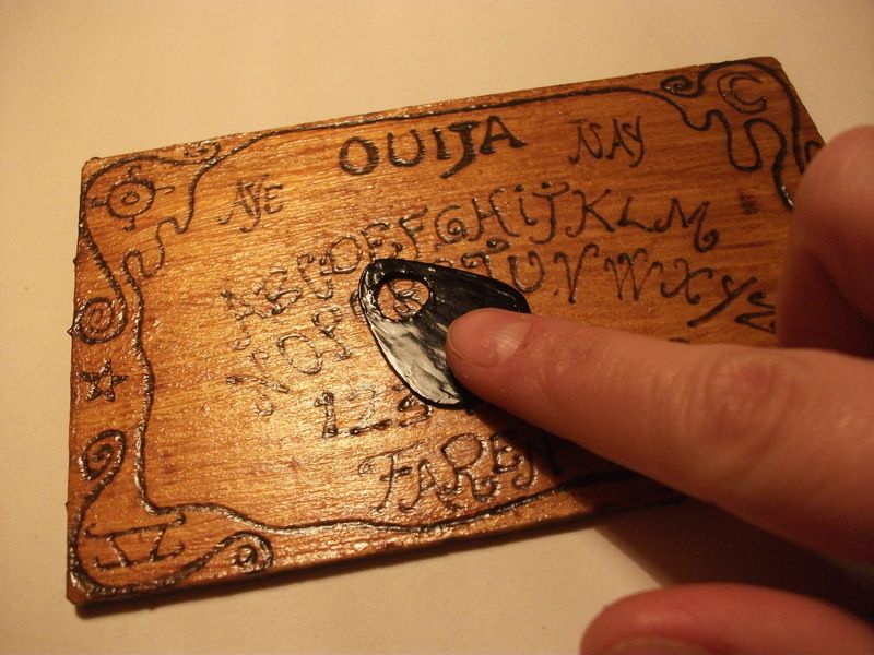 Pyro-engraved Ouija Board