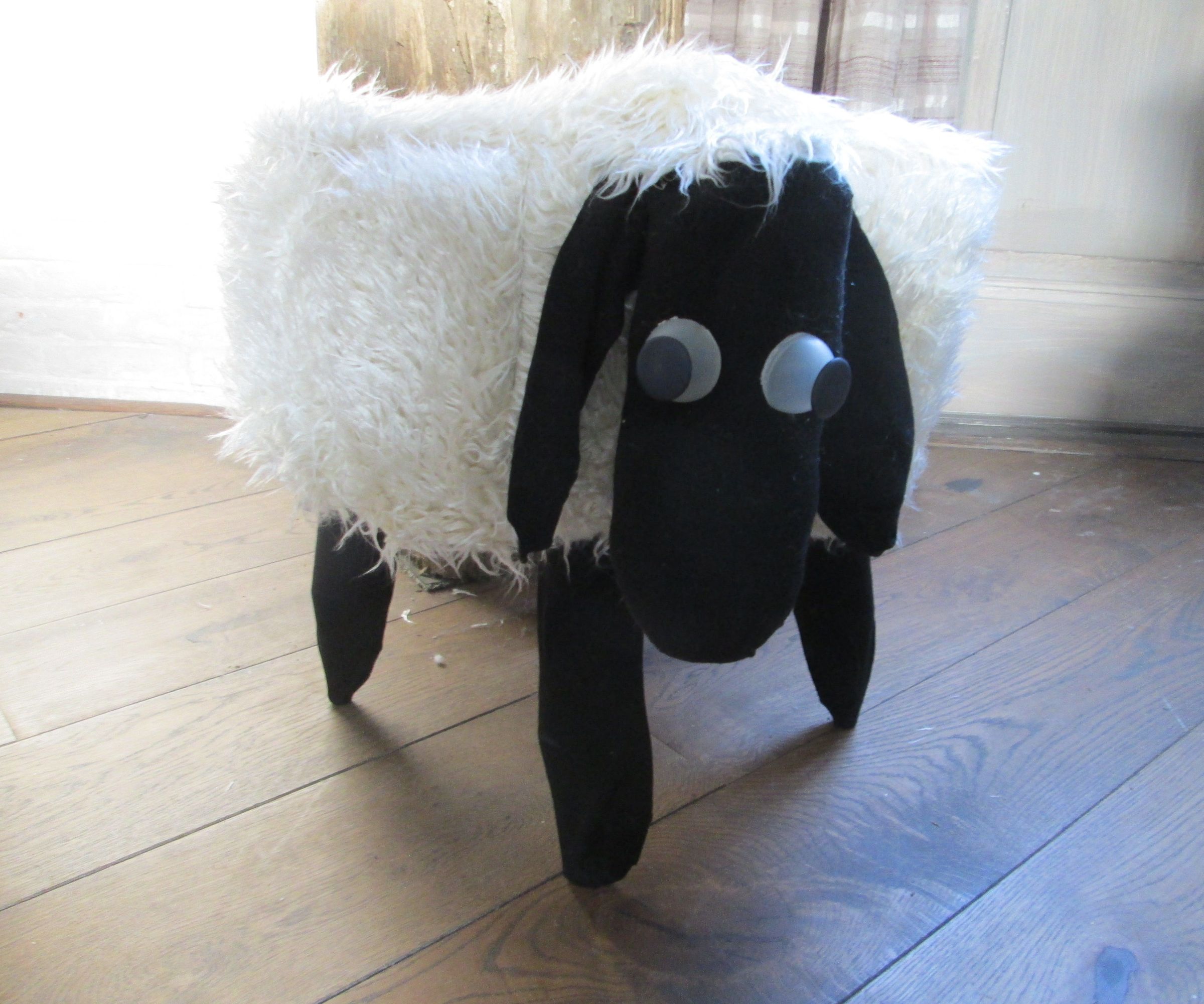 Cheap Silly Christmas Sheep