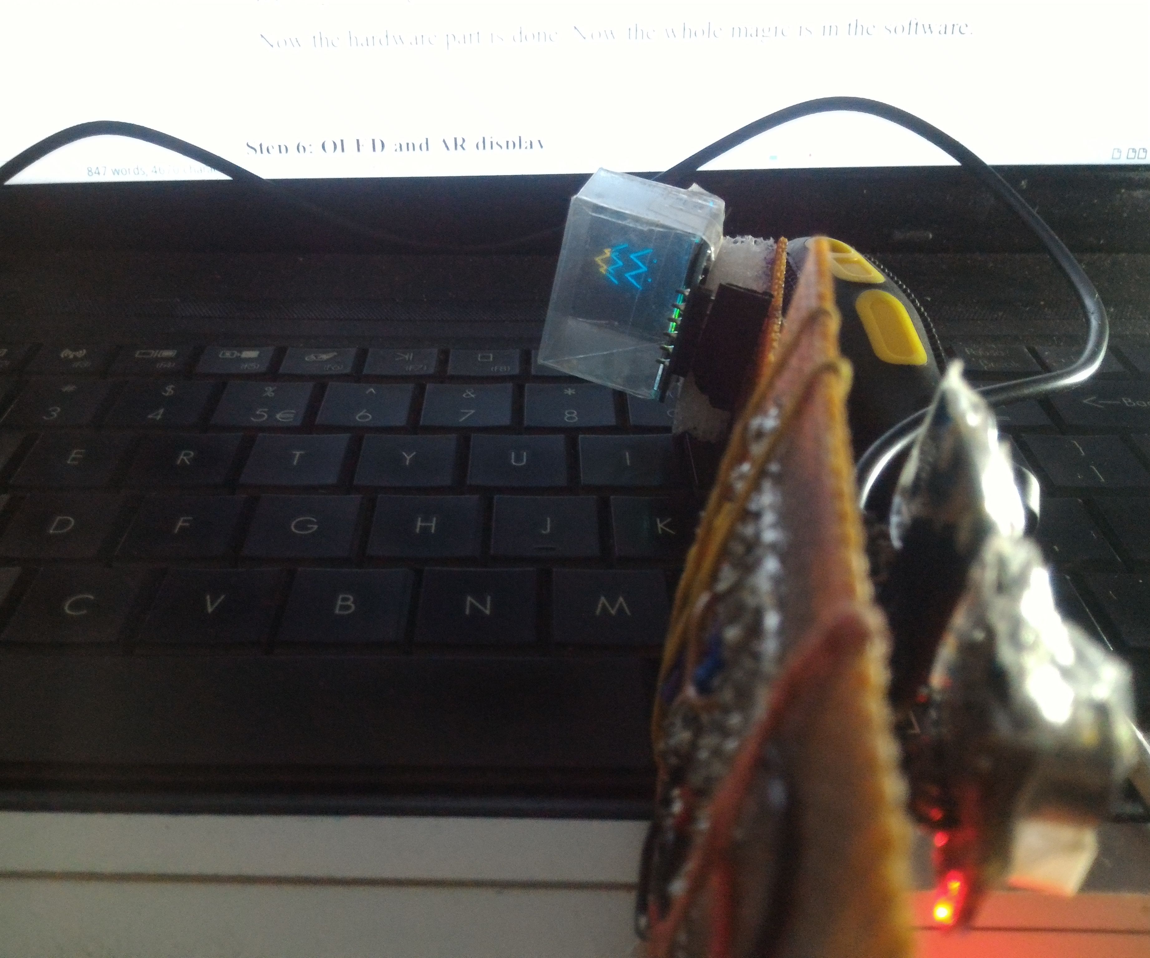 Arduino Glass - Open Source Augmented Reality Headset