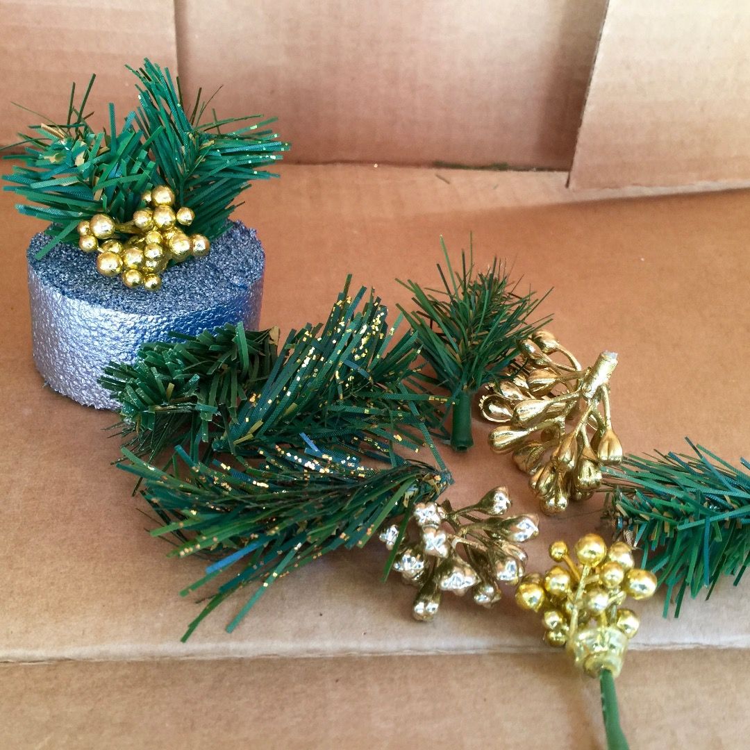 Holiday Pool Noodle Lights 4 Steps (with Pictures) Instructables