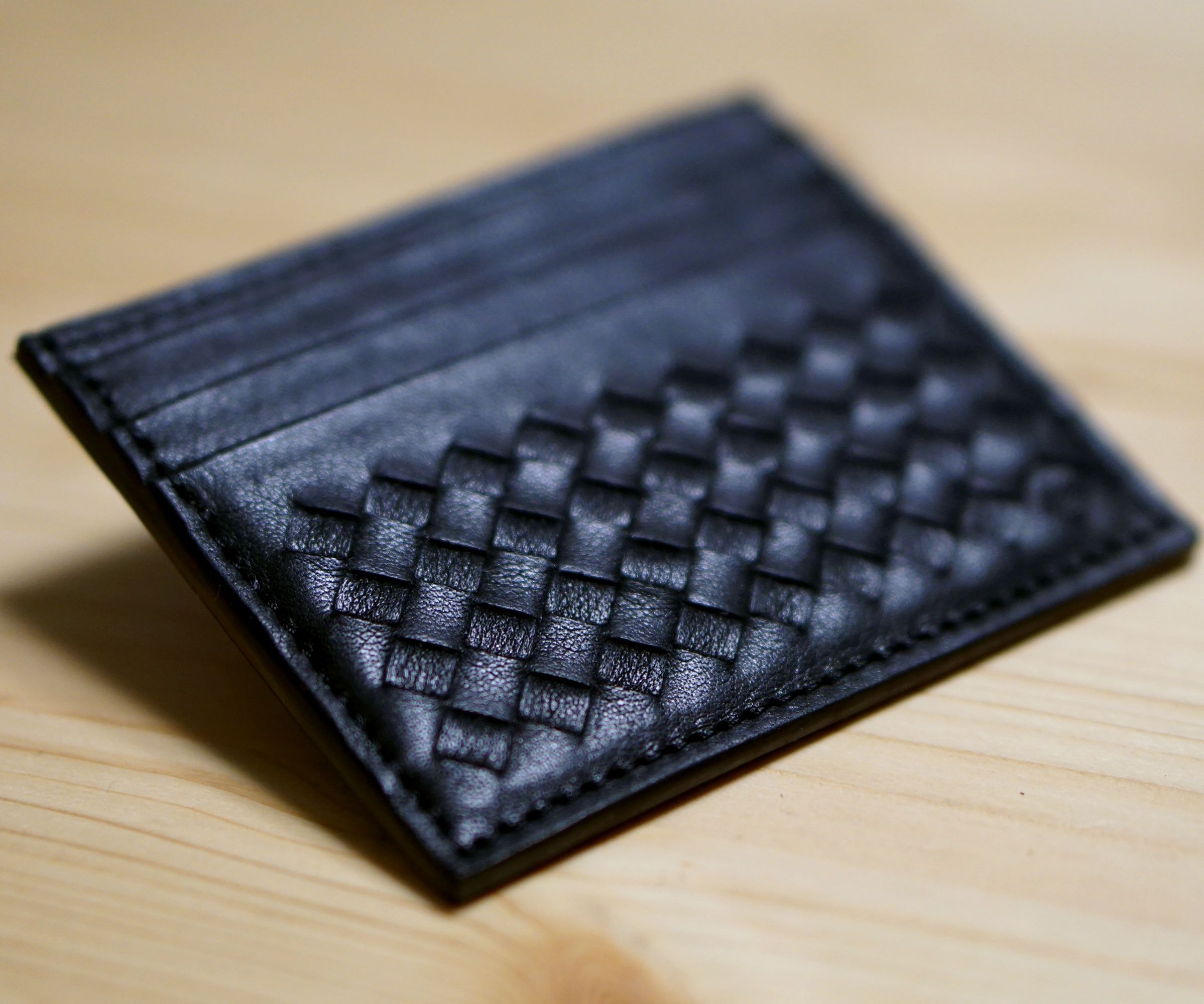 Intrecciato Woven Cardcase 