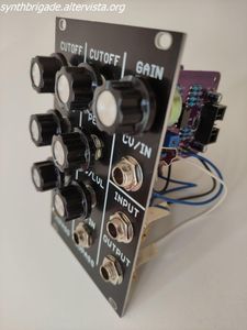 Band Pass Resonant Filter and Amplifier Module for DIY Synthesizer