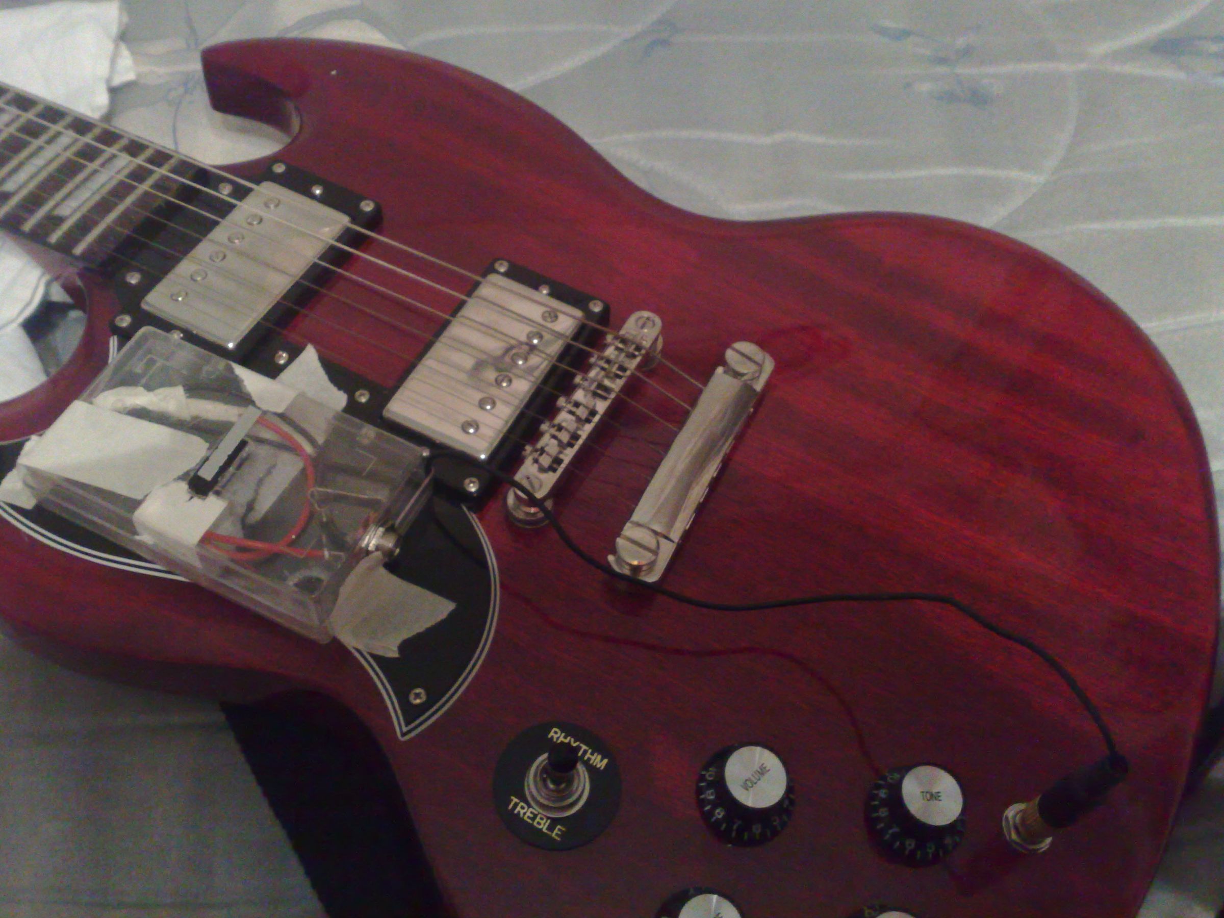 How to Make a Cheap, Ugly, and Easy to Remove Guitar Killswitch