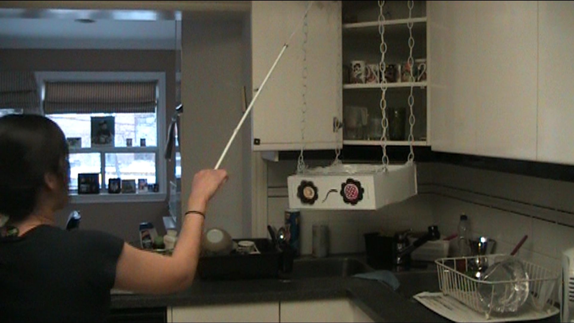 Shelevator, an Elevator for Your Shelf