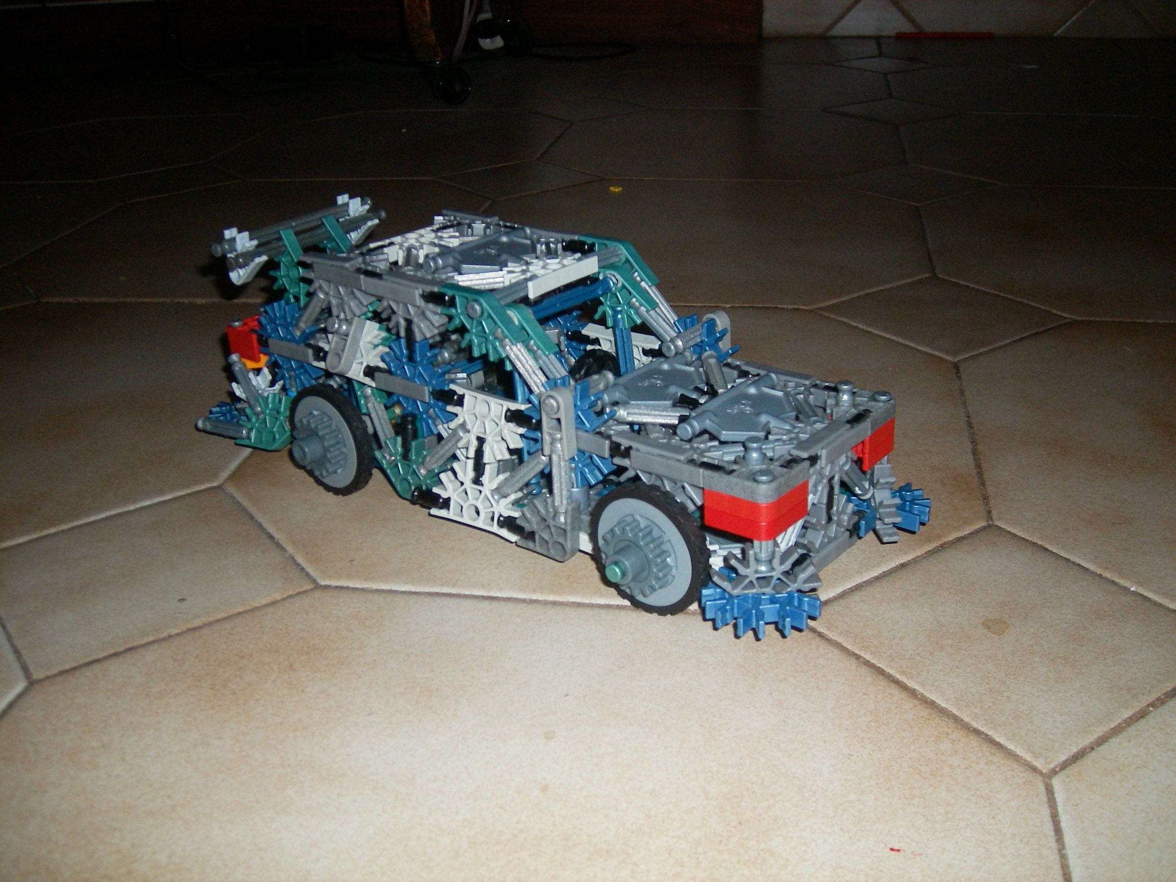 Knex car with suspension