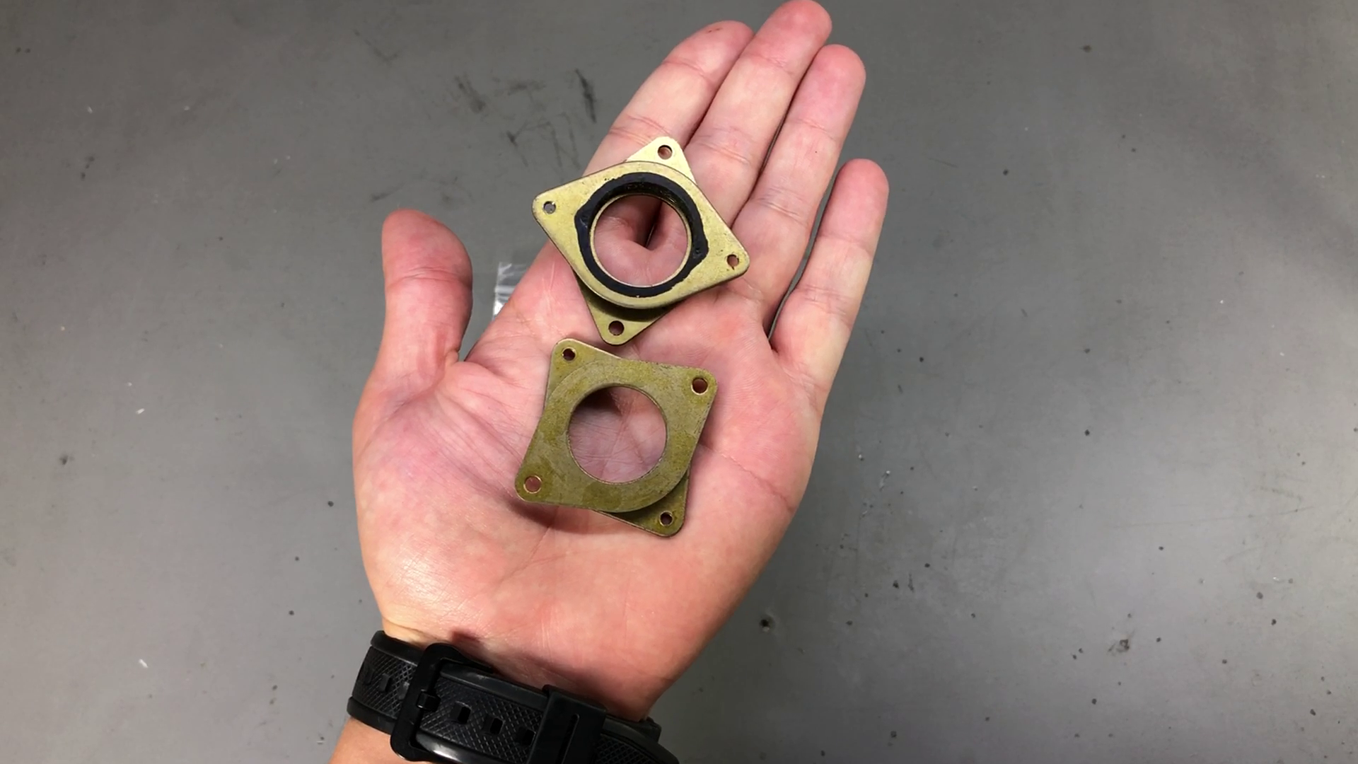 Installing Stepper Motor Vibration Dampers on the Creality CR10 6