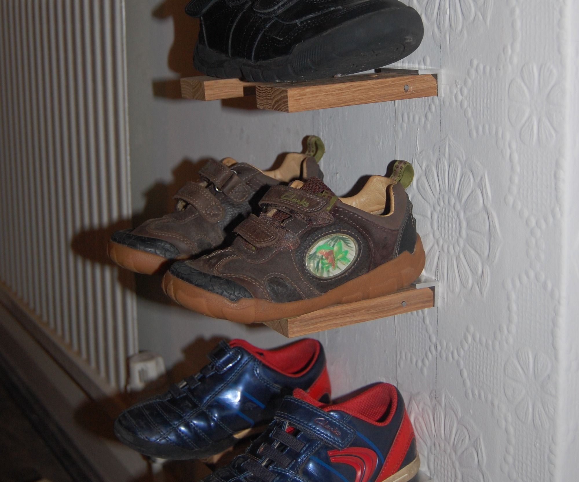 Flippin' Shoe Holders