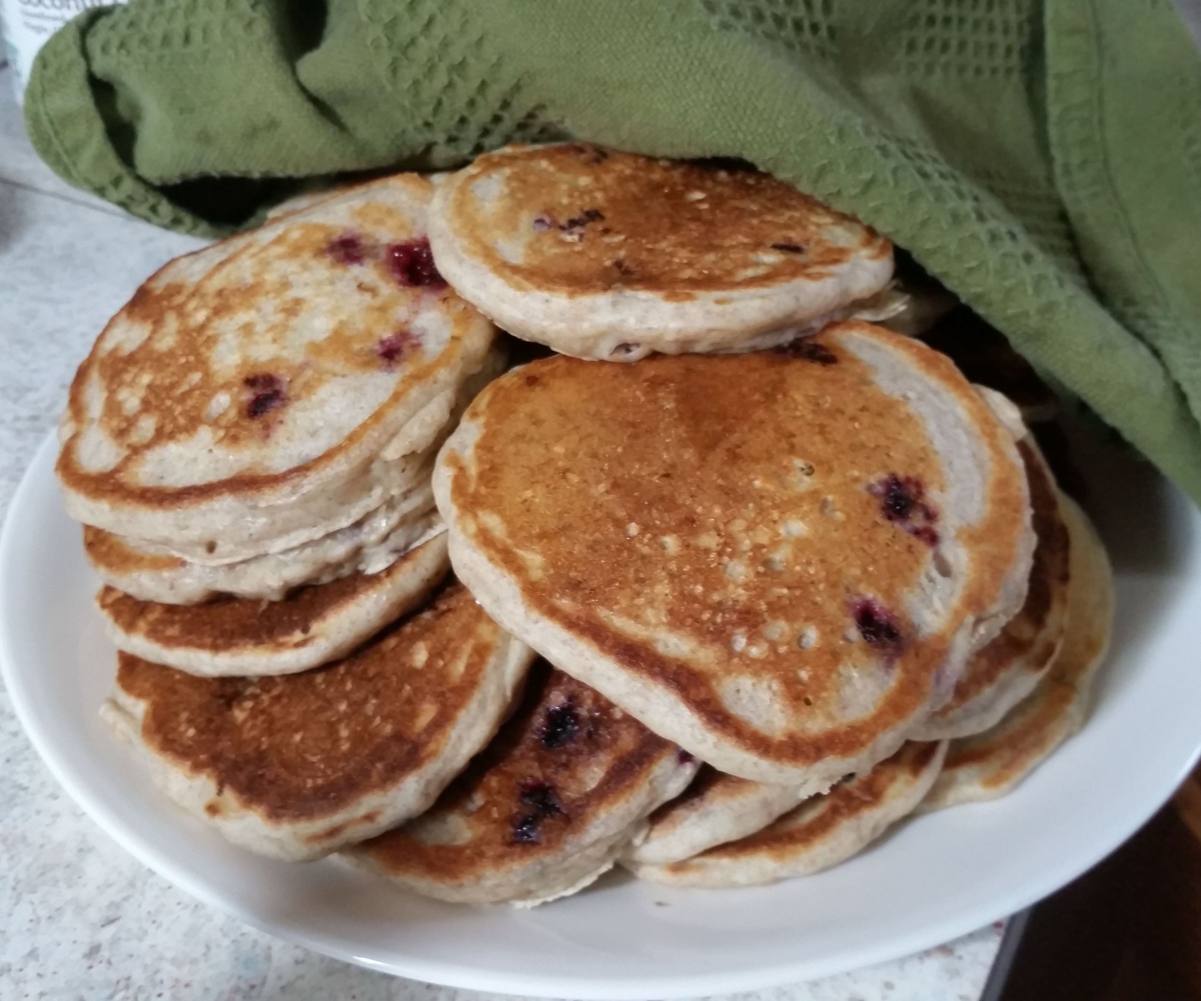 Hearty Nut Berry Pancakes