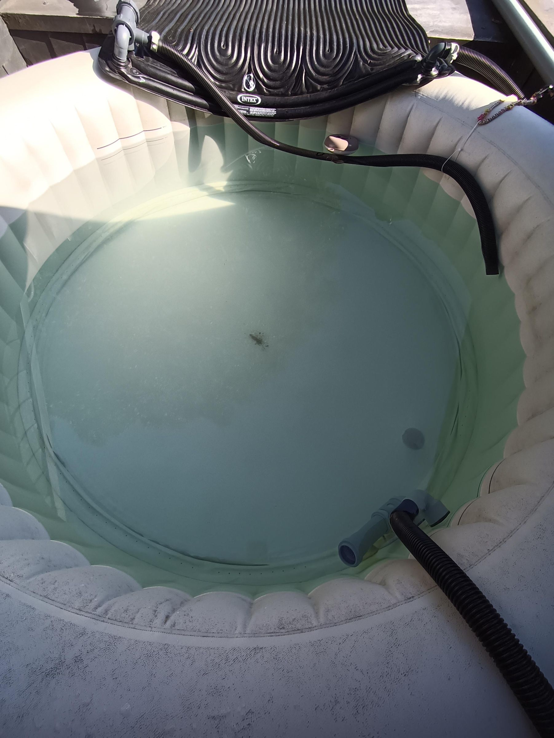How to Heat Your Intex SPA Jacuzzi With Sunpower and Clean It in a Breeze