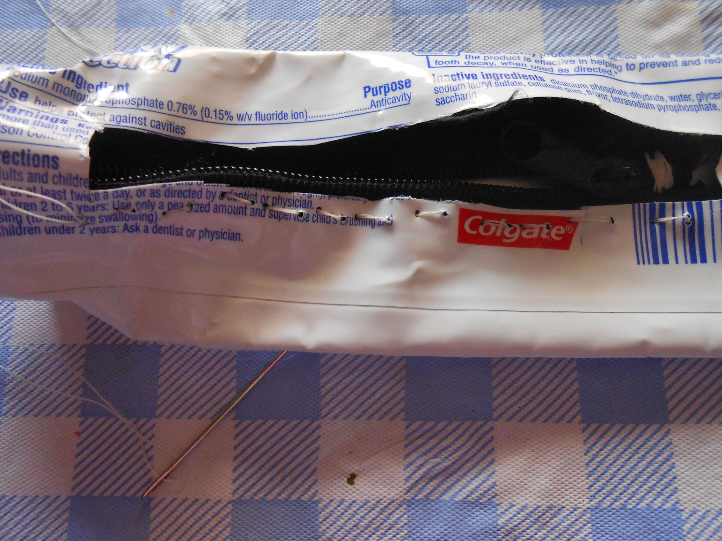 Toothpaste Tube Change Purse : 6 Steps (with Pictures) - Instructables