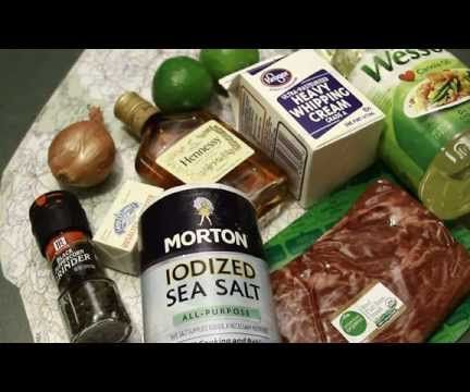 steak au poivre (peppered steak with sauce)